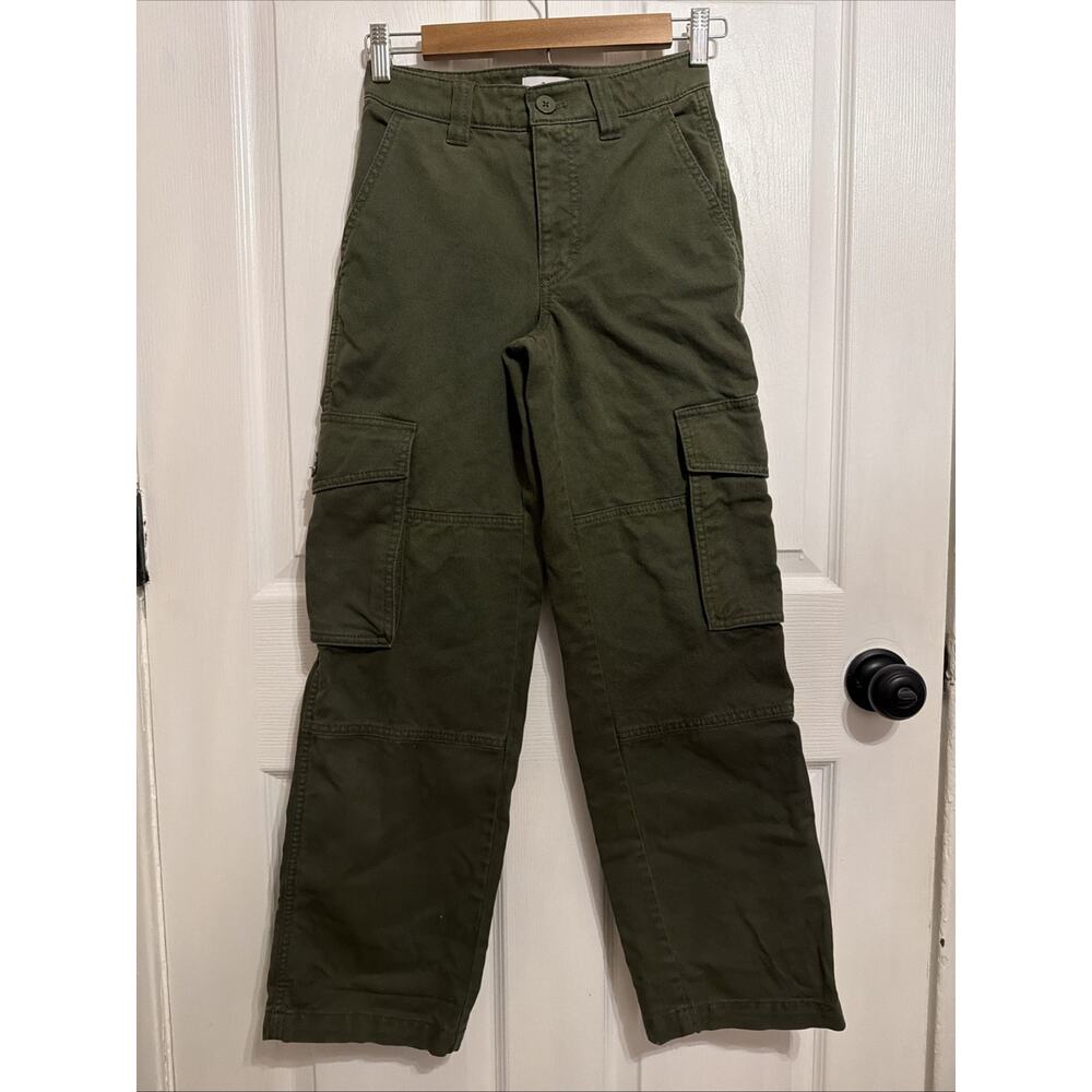 Aritzia TNA Chambers Relaxed Utility Cargo Pants in Olive‎ Green Size 00